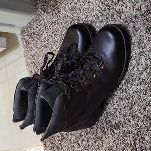 EUC Earth Origins Booties